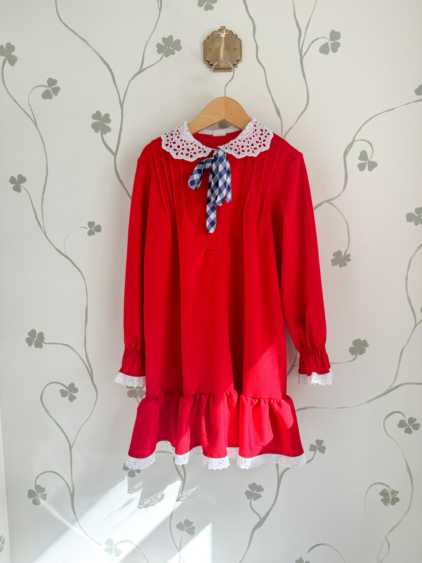 Vintage Sweetheart Collar Red Dress - 7-8 Years