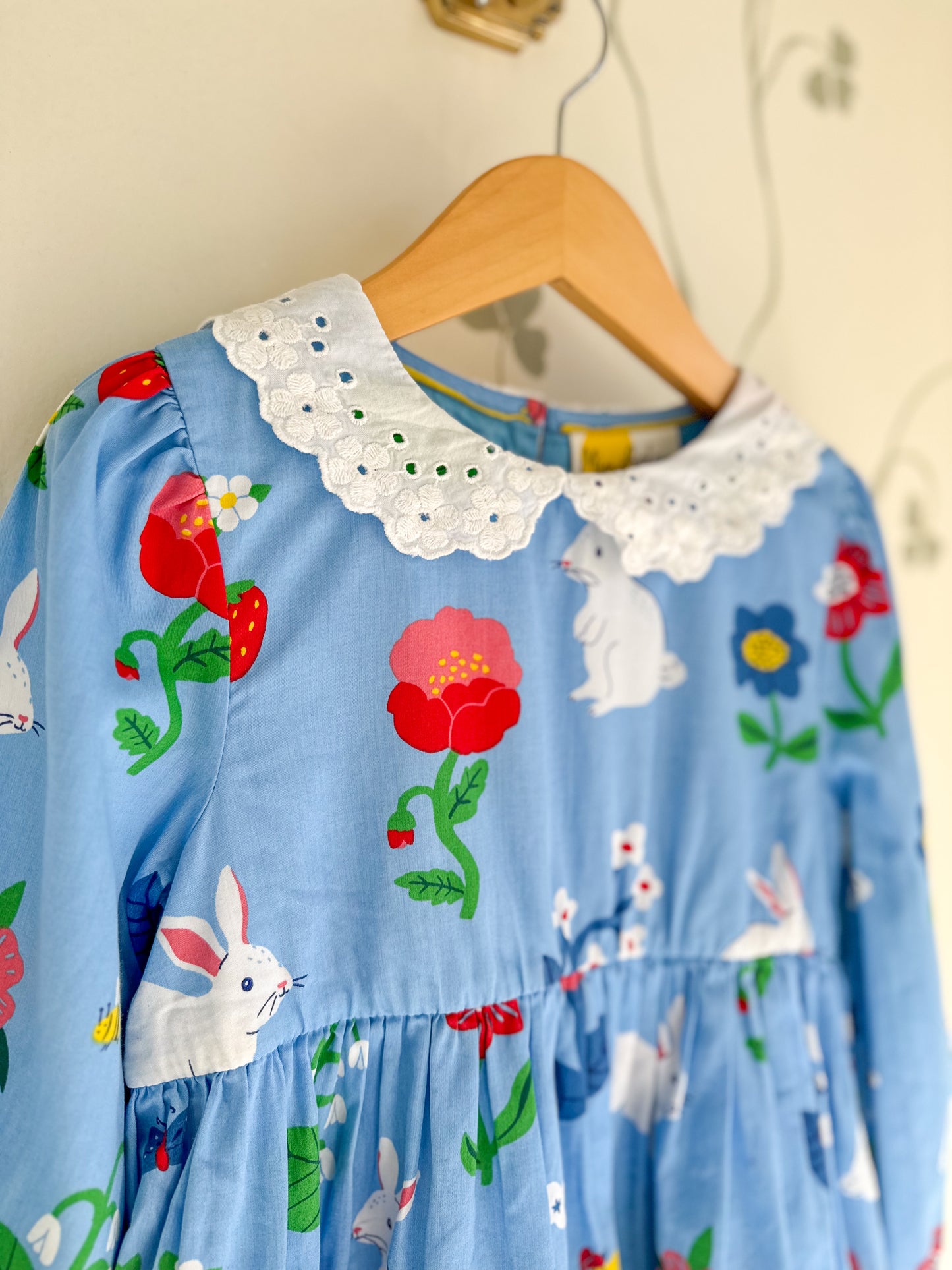 Mini Boden Blue Bunny Broderie Collared Dress - Size 6/7 Years