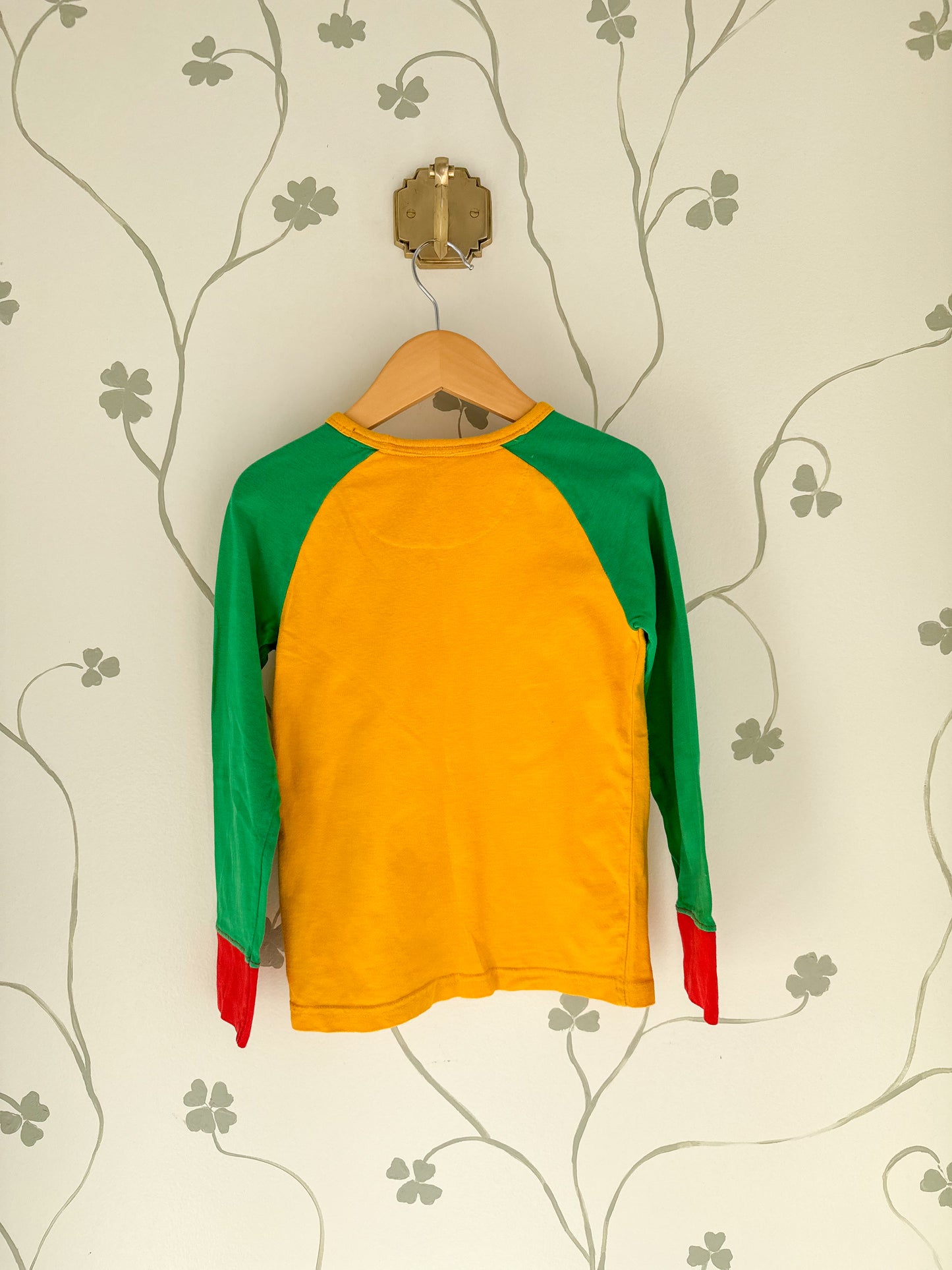 Little Bird HAPPY L/S Raglan Tshirt - 4/5 Years