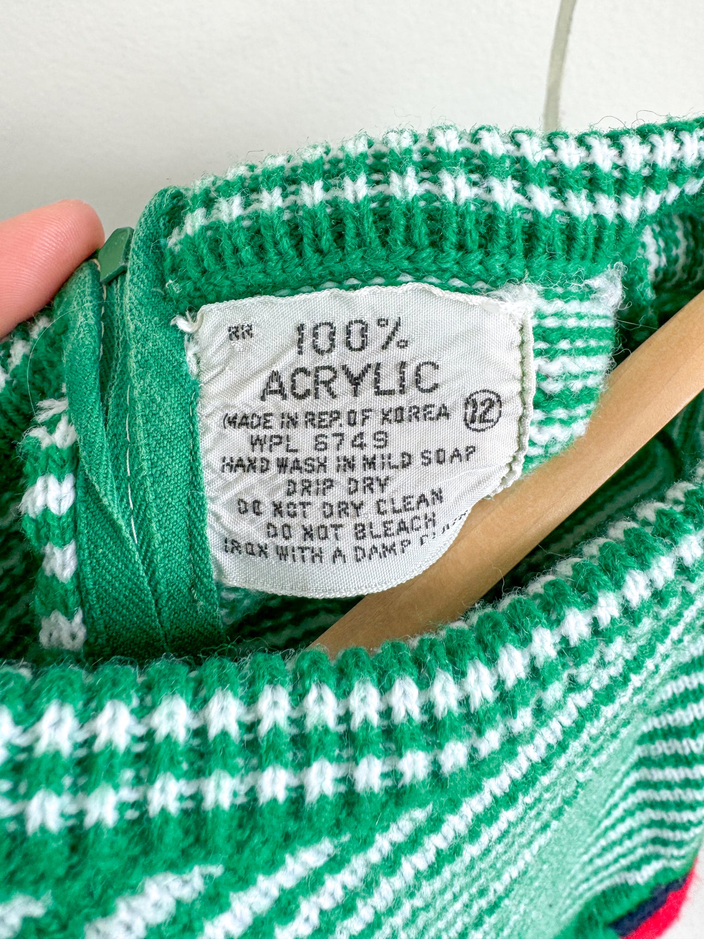 Vintage 1950's Green Strawberry Sweater