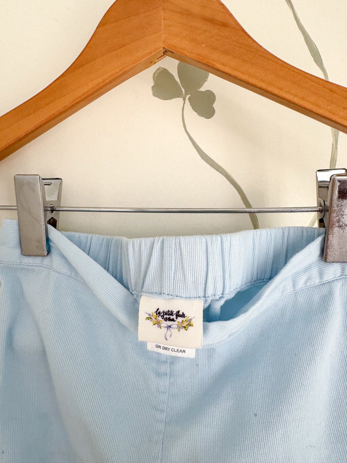 La Petite Fleur Light Blue Shorts - 3-4 Years