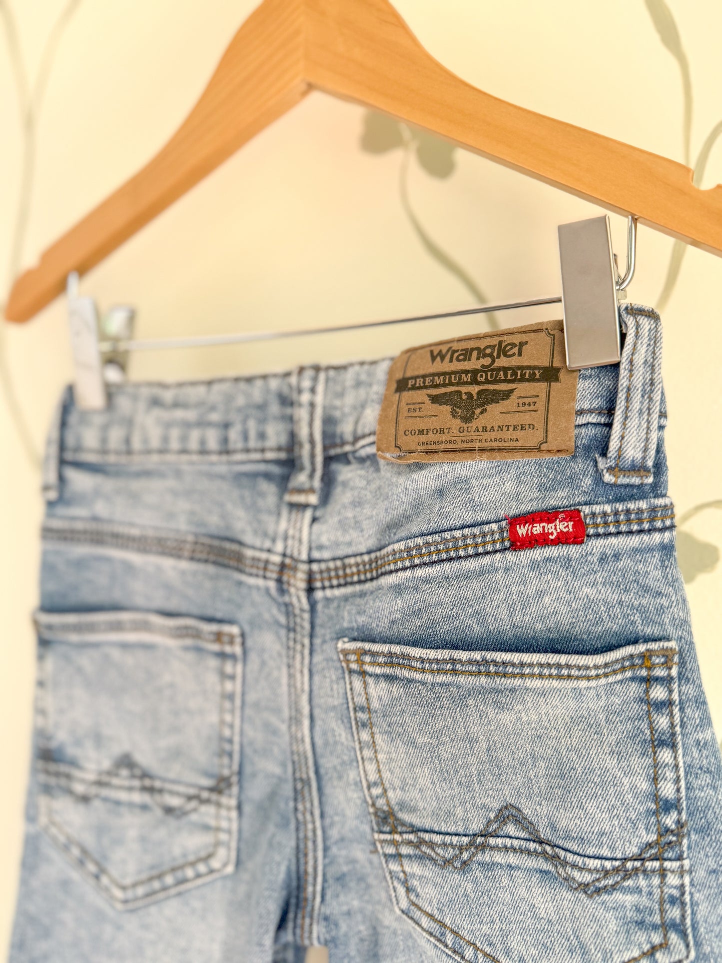 Wrangler Jeans - Size 4